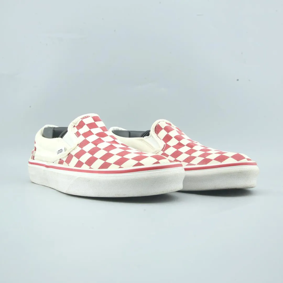 VANS CLASSIC CHECKERBOARD Casual Shoe Trends 2023