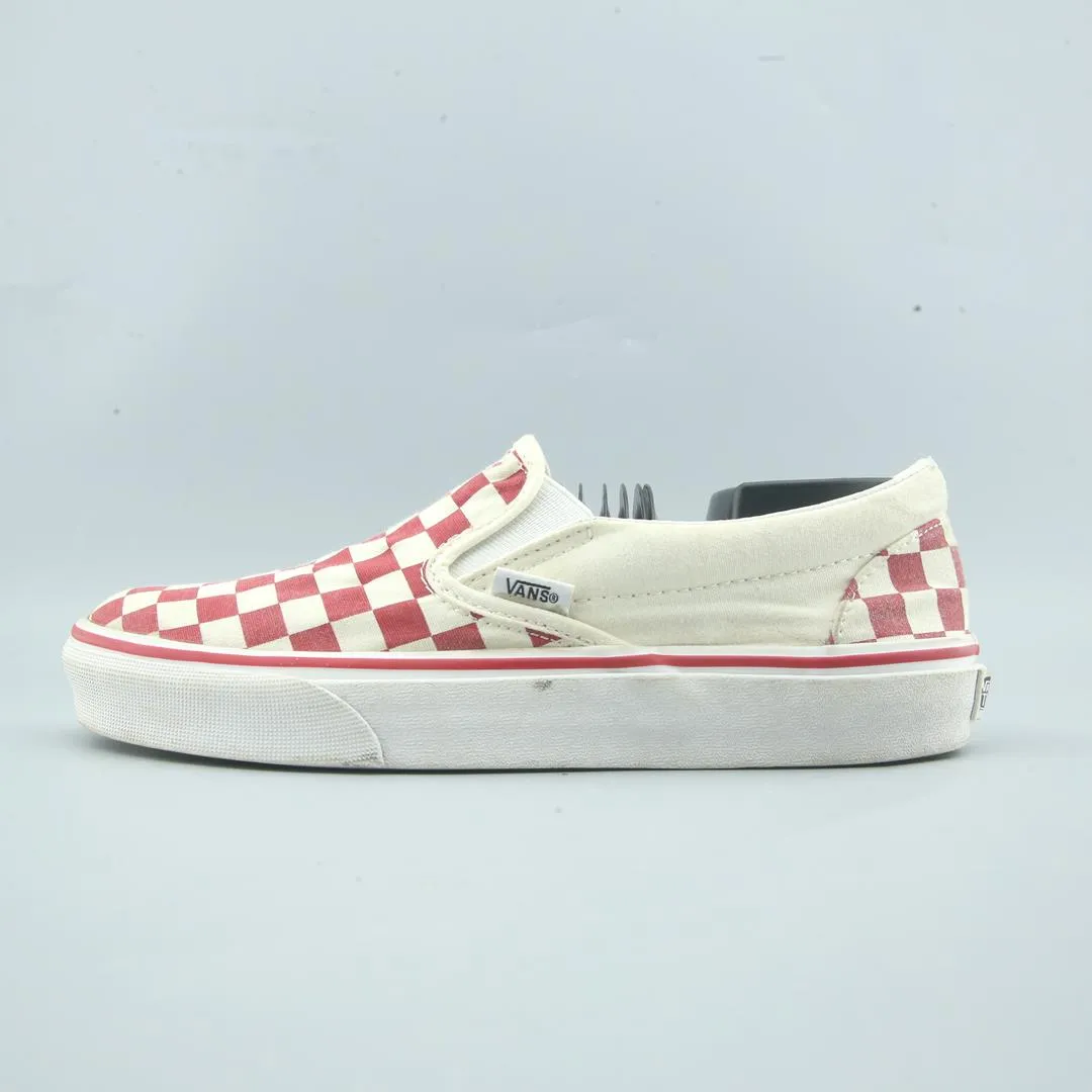 Business Casual Shorts And Shoes VANS CLASSIC CHECKERBOARD