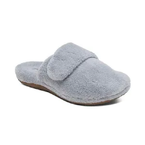 Womens Aetrex Mandy Closed-Toe Slipper in Grey Microwaveable Slippers