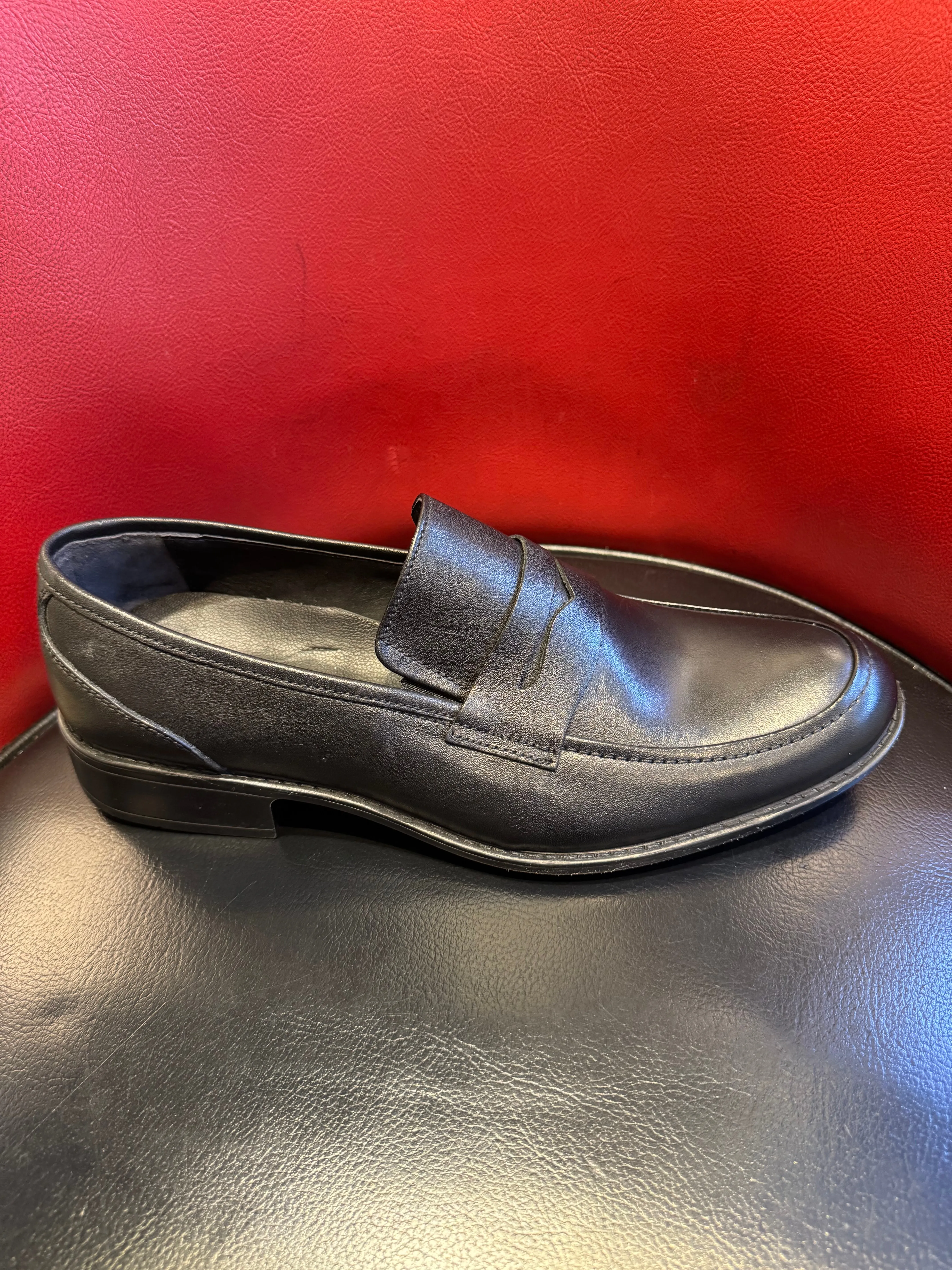 Vercini Men's Classic Leather Loafers in Brown Sketcher Loafers