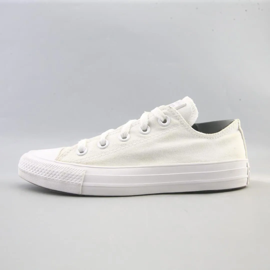 CONVERSE CHUCK TAYLOR ALL STAR Wedding Dress With Sneakers