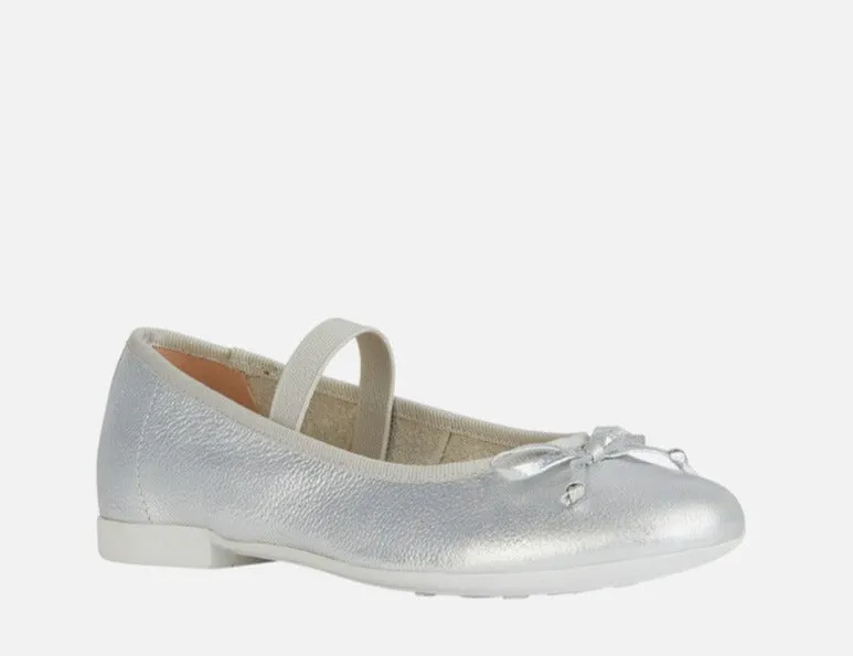 Kids' Plie Flat Shoes To Workout In