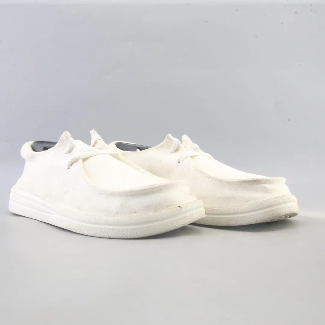 Sneakers NULL MADLOVE .