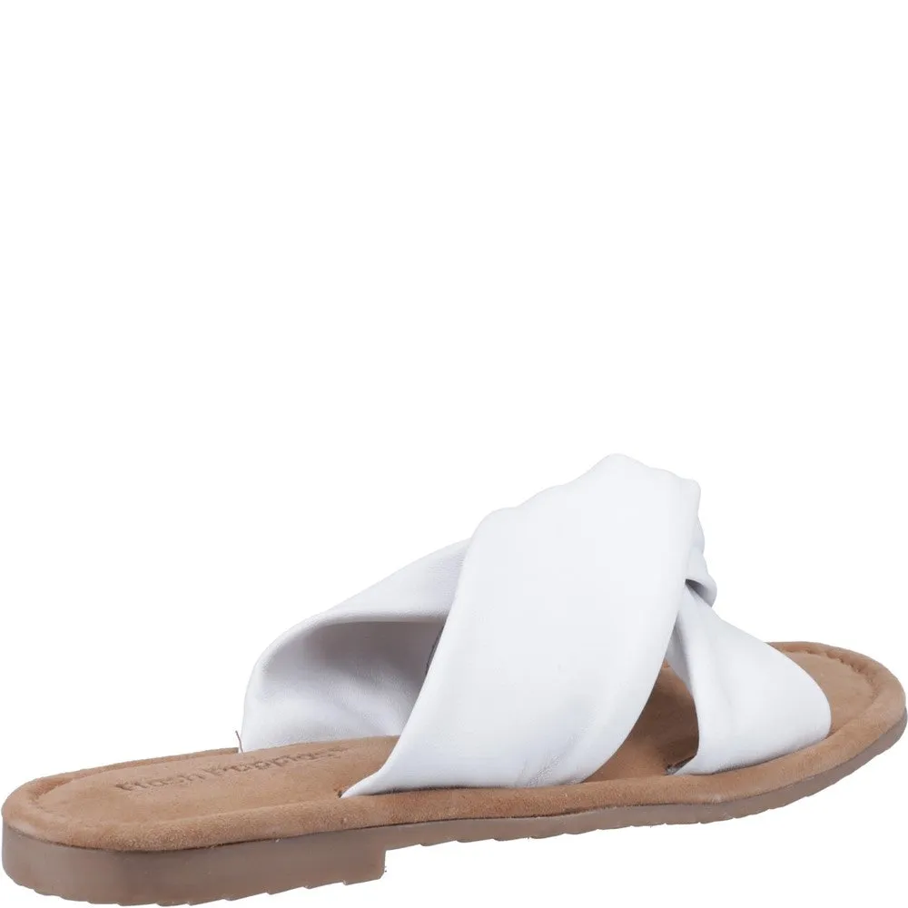 White Amy Wide Fit Sandals Best Shoes For Healthcare Workers With Flat Feet