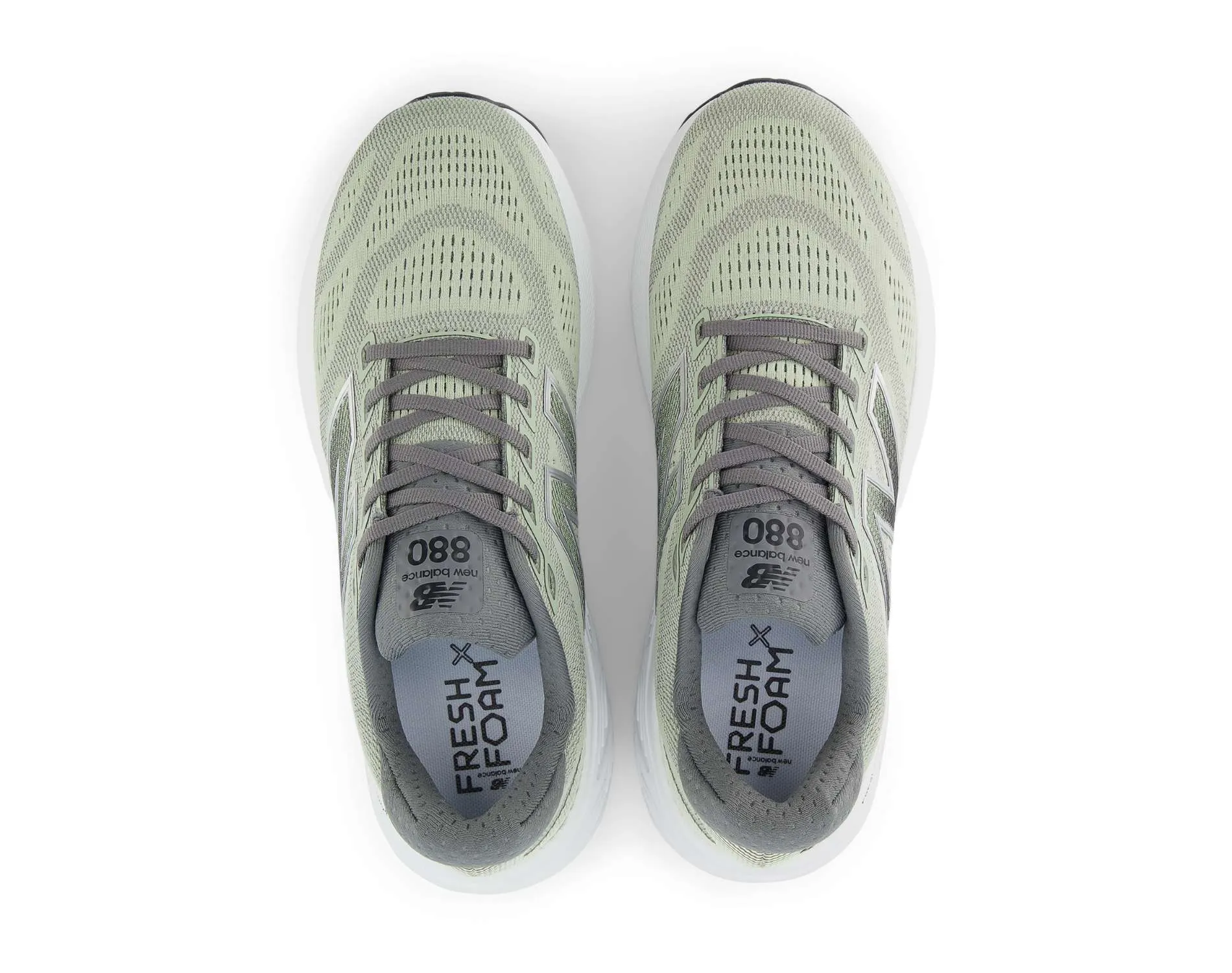 Born To Run Book New Balance 880 V15 Mens Wide Running Shoes