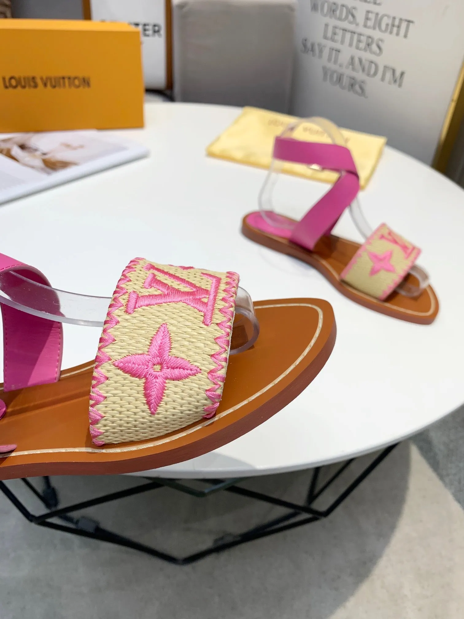 Sandals Graduation SE508  Size 5-11