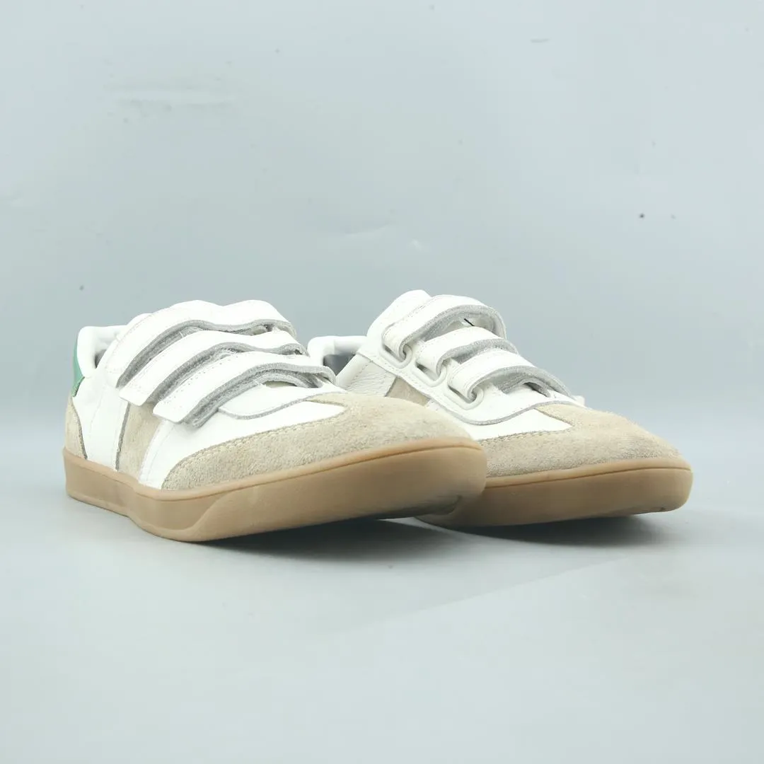 Dc Graffik Low Top Casual Skate Shoe ZARA. .